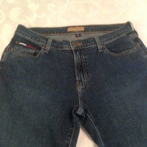 Tommy Hilfiger 5 Pocket  Boot Cut Jeans Size 11